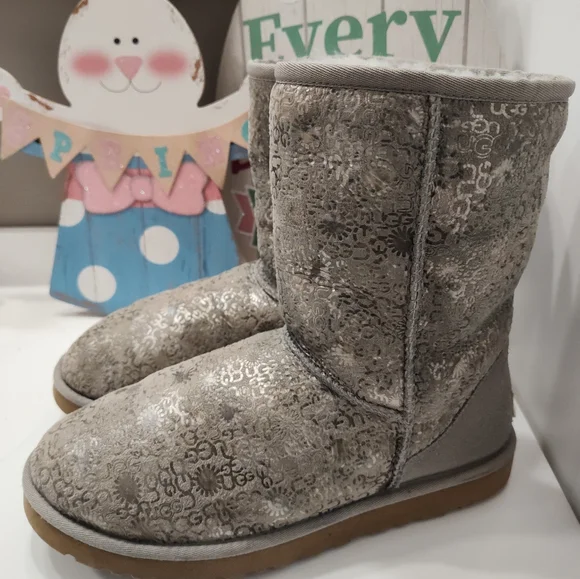 Rare Vintage Y2K UGG Australia Mid Calf Signature Monogram Suede Boots, 9 - Picture 2 of 16